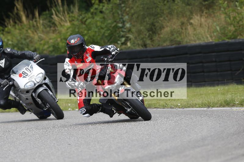/25 10.06.2025 MaxRacing ADR/Gruppe rot/90